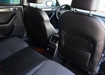 Škoda Octavia 2,0TSI 140KW 22.tKM ČR STYLE - 15