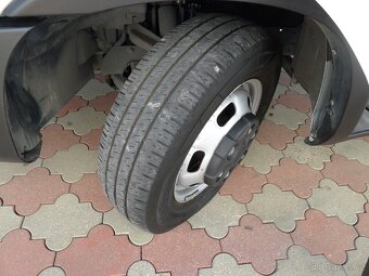 Iveco Daily, 35C160 3,0 Skříň 19m3+čelo+klima+tuplák - 15