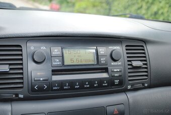 TOYOTA Corolla 2.0D-4D 66kW - klimatizace - 15