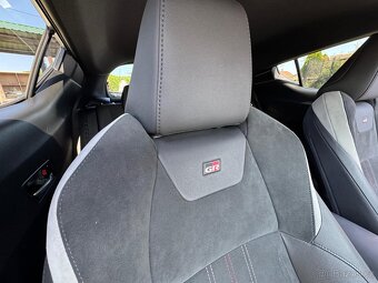 C-HR 2.0 GR - JBL - 15