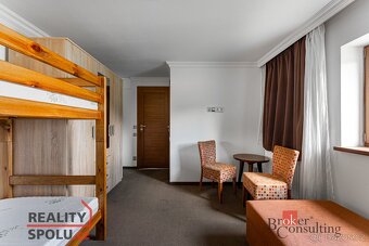 Prodej, domy/rodinný, 298 m2, Vnitřní 985, 25168 Kamenice, P - 15