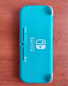 Nintendo switch lite - 15