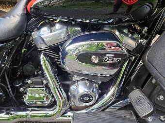 HARLEY DAVIDSON ELECTRA GLIDE FLHT 107cu naj.6550Km - 15