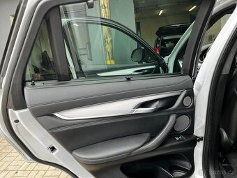 BMW X6 M50d, koupeno v Čr. - 15