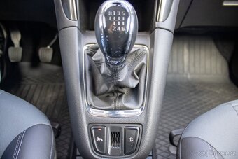 Opel Zafira Tourer 1.4 Turbo LPG Cosmo - 15