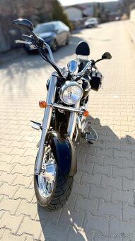 TRIUMPH AMERICA 865 ccm - 15