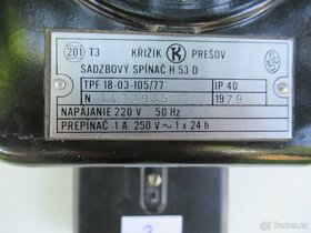 Retro spínací hodiny a sadzbový spínač - 15