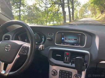 Volvo V40, 2018, 170tis km, kůže, TOP - 15