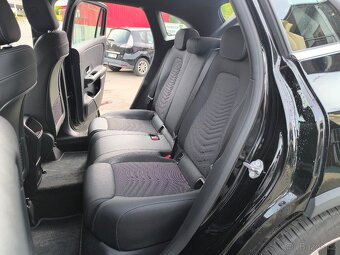 Mercedes-Benz GLA 180, Naví,Kamera,1majitelka 35 tkm,ČR, - 15