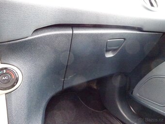 Ford Fiesta 1,4 i - 15