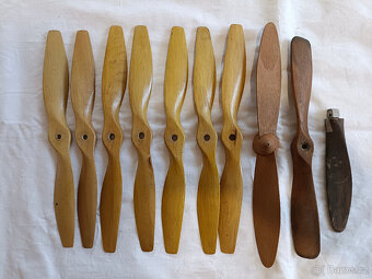 staré a nové vrtule kužel kolečko podvozek na modely letadlo - 15