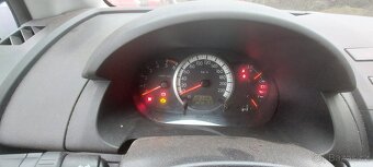 Mazda 5 2.0D, r.v. 2005,81 kW, tažné, 262000 km, nový DPF - 15