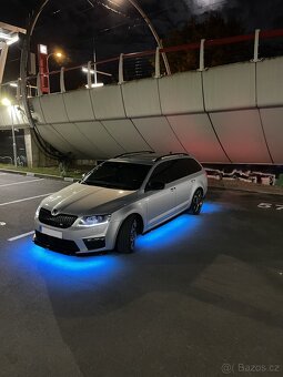 Škoda Octavia 3 RS - lízátko, prahy, zadní lišty - 15