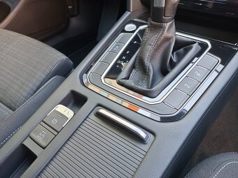 VW Passat B8 Variant 2.0TDI 110kW DSG Matrix Tažné ACC ERGO - 15
