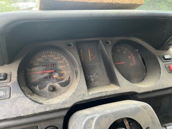 Mitsubishi Pajero 2 díly - 15