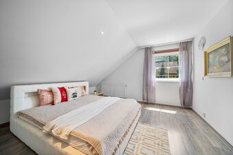 Prodej Rodinného domu 6+1 se zahradou 1152m2 - Skalice u HK - 15