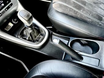 Lancia Delta 1.4 Turbo Oro - 15