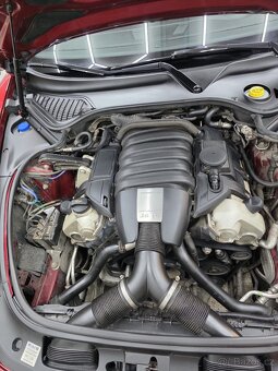 Porsche Panamera 4 - 15
