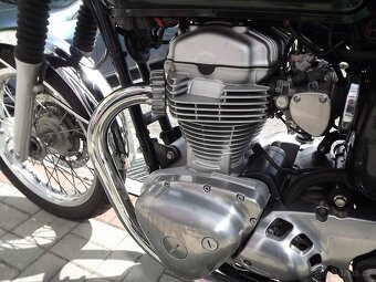 Kawasaki W800 - 15