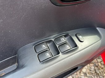 Hyundai i10 1.1 klimatizace, po servise - 15
