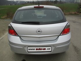 Opel Astra 1.6i 16v 85kW TWINPORT BEZ KOROZE 2010 - 15