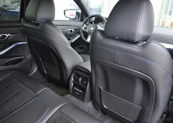BMW Řada 3 320xD M-SPORT LASER PANORAMA - 15