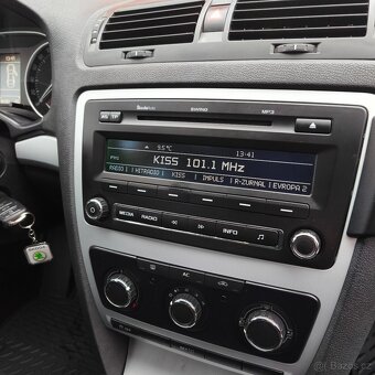 Škoda Octavia combi 1.6 TDI 77kw, poctivých 246tkm, rok 2011 - 15