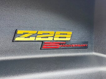 CHEVROLET CAMARO 5.7 - 15