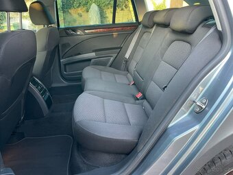 Škoda Superb 2.0TDi 125kW DSG VYSOKÁ VÝBAVA - 15
