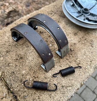 Manet Tatran - brzdový štít - 15