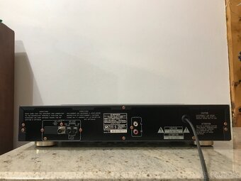 Pioneer F-656 Top stav - 15