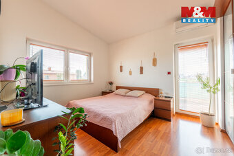 Prodej rodinného domu, 96 m², Praha, ul. Vlasty Hilské - 15