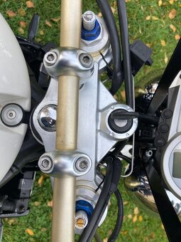 Triumph Speed Triple 1050 - 15