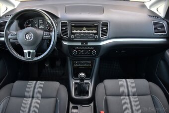 Volkswagen Sharan 2.0 TDi MATCH,EL.DVEŘE,VÝHŘEV,DKLIMA,TAŽNÉ - 15
