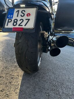 Suzuki Intruder M1500 M90 - 15