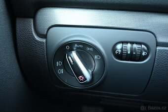 Volkswagen Golf 2.0TDI 103KW Style 4/2012 - 15