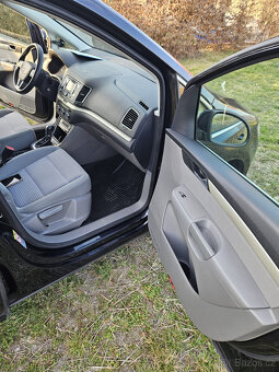 Seat Alhambra 2,0 Tdi    DSG   7míst - 15