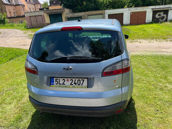 Ford S-Max - 15