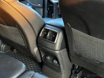 Kia Sorento - 15
