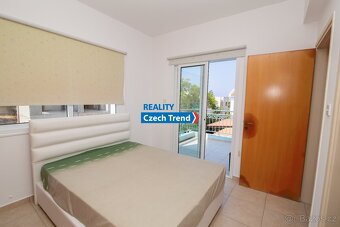 Prodej vily se 3 ložnicemi a soukromým bazénem, 270 m2 na Ky - 15