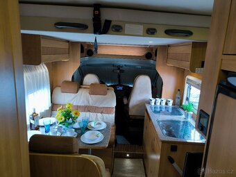 Obytné auto Dethleffs FACELIFT 6míst spouštěcí p.solár,garáž - 15