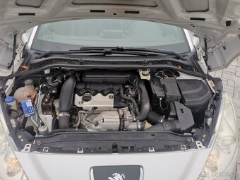 Peugeot RCZ 1.6 TURBO 147kw - TOP STAV-MAX VÝBAVA - 15