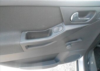 Opel Meriva 1,6 77 kW AUTOMAT benzín - 15