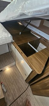 180PS 4místa 3,5t automat Mobilvetta Kyacht TL86 obytné auto - 15