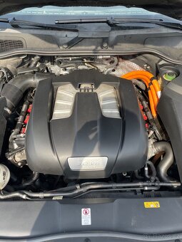 Porsche Cayenne,  3.0 S-HYBRID - 15