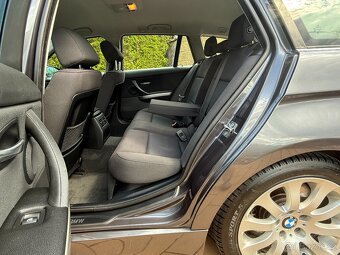 BMW 325XI 160kW E91 R6 - Bi-Xenon /PO SERVISNÍ INSP/ KRÁSNÝ - 15
