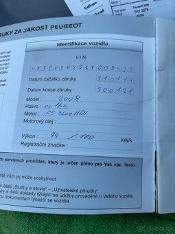 Peugeot 2008 obsah 1.5Blue HDI ČR 1 majitel - 15