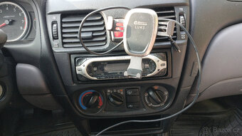 Almera 1.5i 2003 - 15