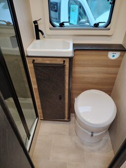 NOVÝ obytný vůz Fiat Ducato, Rimor, SARUS 8 - 15