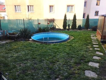 Prodám velký dům původně bytový - 15